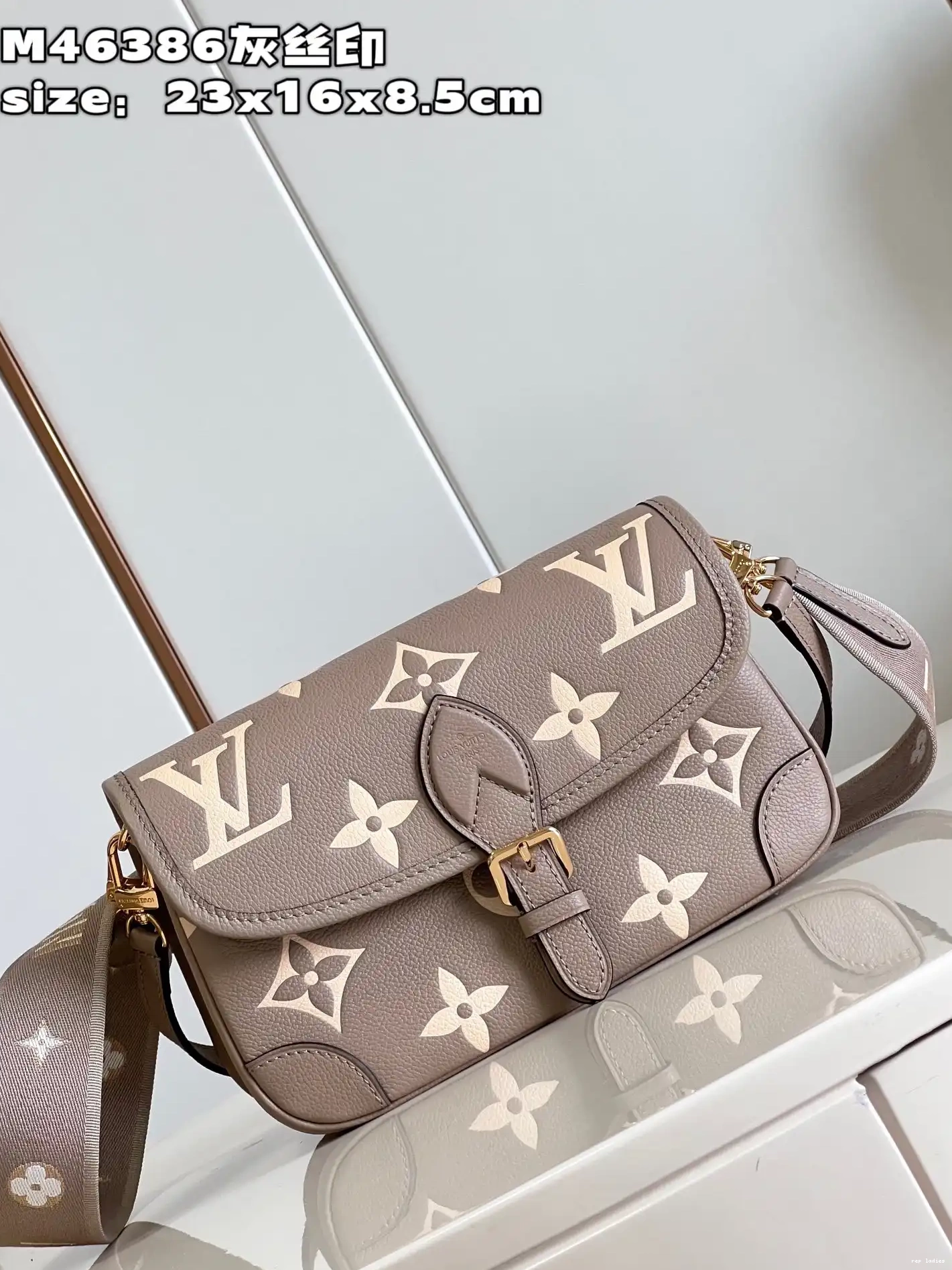 Cheap VUITTON Nano Diane LOUIS 0624
